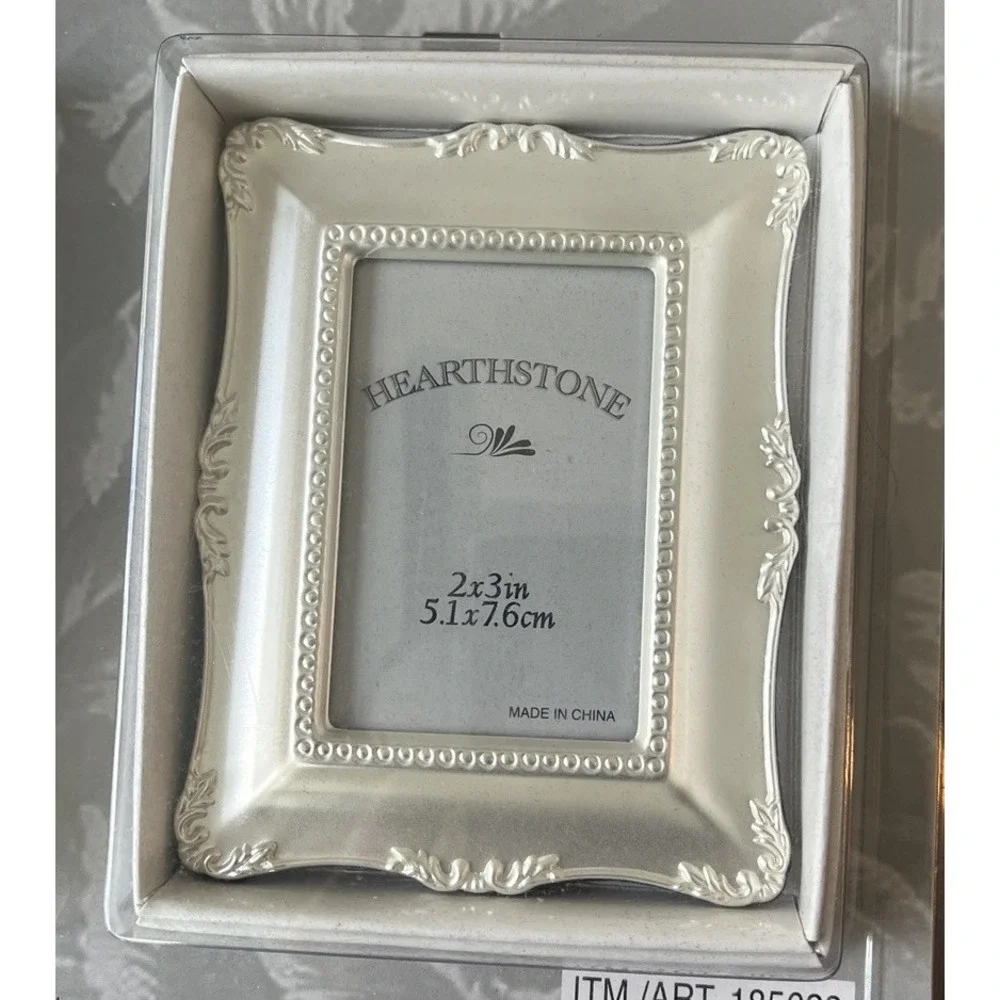 Vintage SEALED PACK OF 4 HEARTHSTONE 2X3